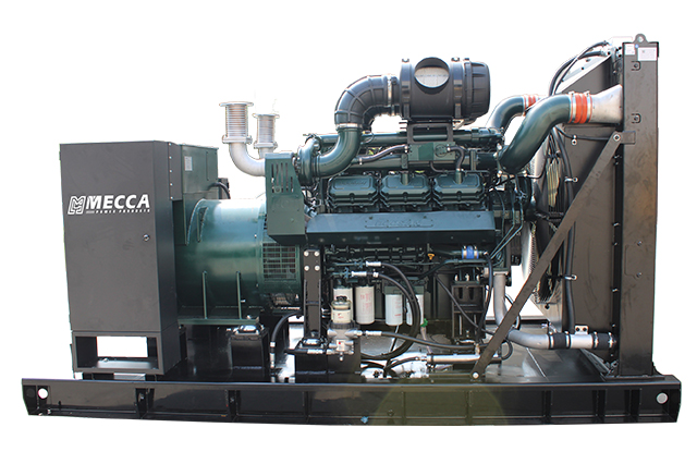 Дизельный генератор Doosan 1000 кВА, 1800 об / мин для строительства